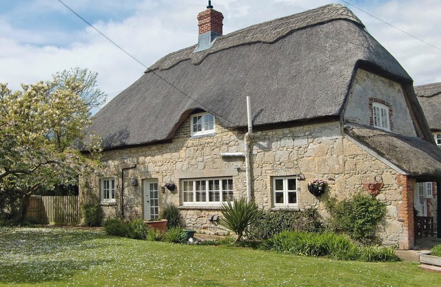 3 bedroom accommodation in Wellow, near Yarmouth