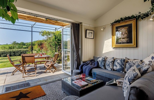 3 bedroom accommodation in Chideock, near Bridport