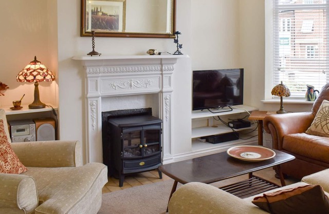 3 bedroom accommodation in Hitchin