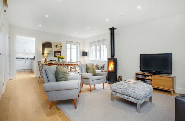 3 bedroom accommodation in Pendeen