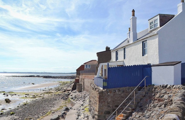 3 bedroom accommodation in Lower Largo, near Leven