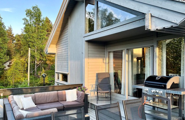 3 bedroom amazing home in Risør