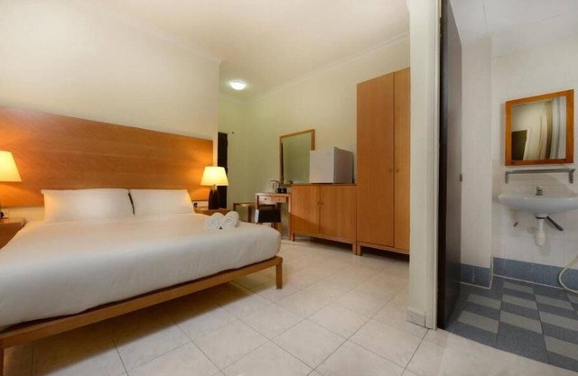 3 Bedroom Beachfront Apartment