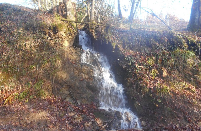 3 bedroom beautiful annex, 3 minutes from Orgnac-sur-Vezere .