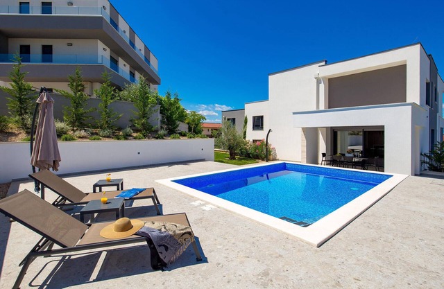 3 bedroom cozy apartment in Malinska