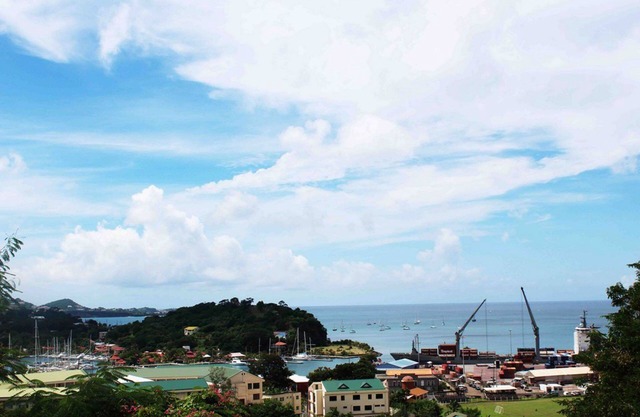 3 Bedroom Floor Overlooking St. George's Harbor/City