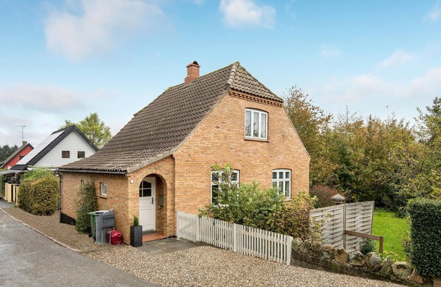 3 bedroom gorgeous home in Gudhjem