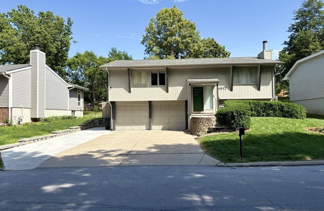 3 Bedroom - Gym - Office - Patio/Grill - Parking - Privacy