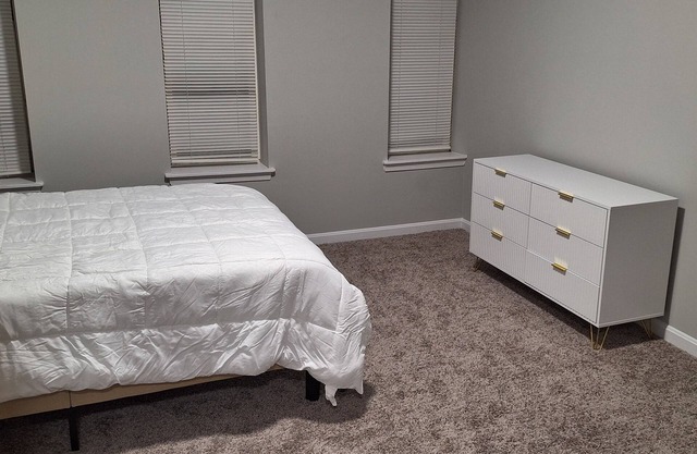 3-bedroom house in amazing Baltimore with WiFi