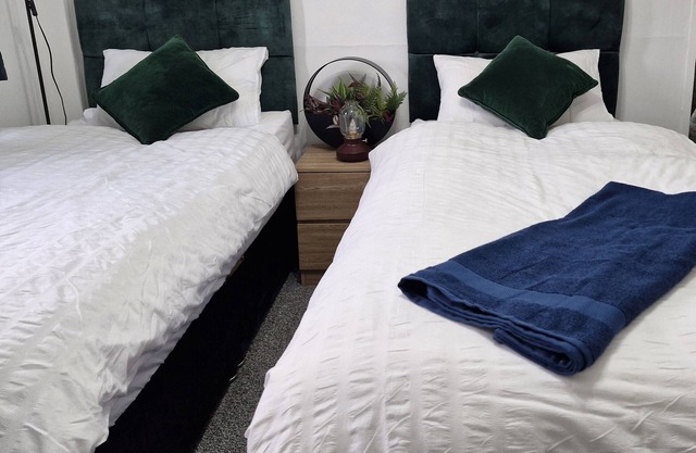 3-bedroom house in beautiful Nottingham with WiFi