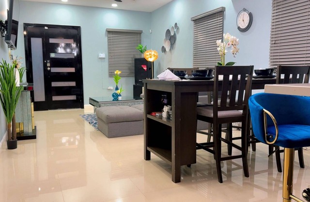 3-bedroom house in enchanting Ocho Rios with AC, WiFi, fitness room