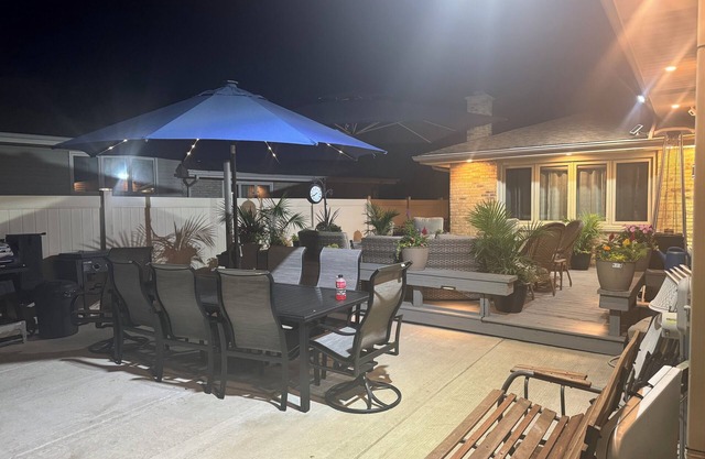 3-bedroom house in fabulous Orland Hills with fitness room, AC, WiFi