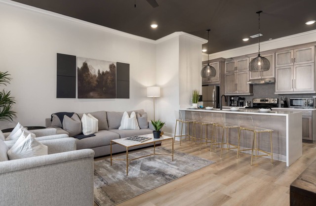 3 Bedroom, Main Level