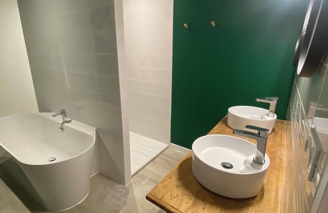 3 Bedroom Private vacation home in Dalou