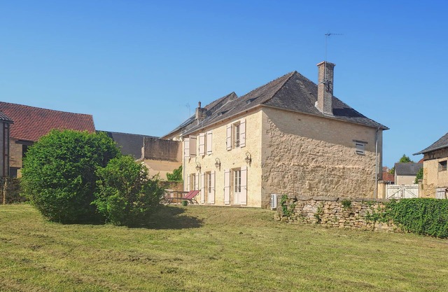 3 bedroom stunning home in Saint Robert