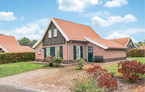 3 Bedroom Stunning Home In Hoge Hexel