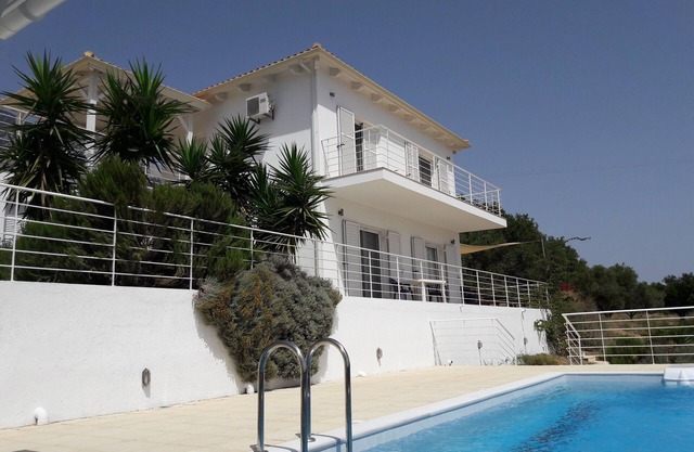 3 bedroom villa and pool in spacious private grounds, southwest Kefalonia.