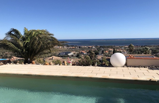 3 bedroom villa, pool with exceptional sea view