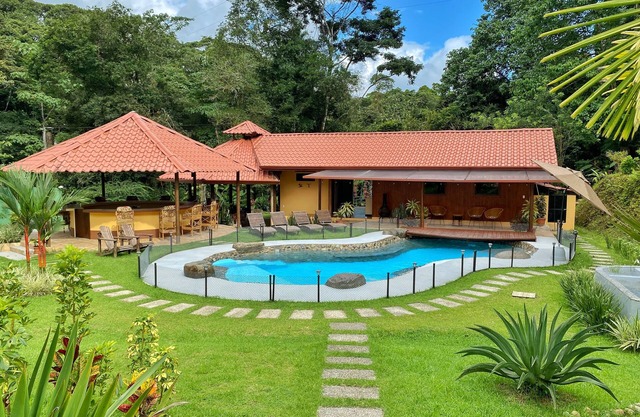 3 BR tropical oasis - pool, forest and waterfall