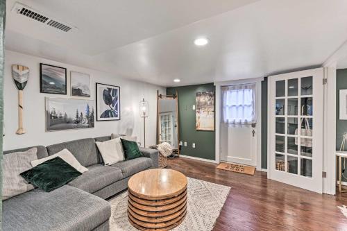 3 Mi to Dtwn Seattle Queen Anne Apartment!