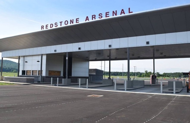 3 mins from Redstone Arsenal &Bridge Street