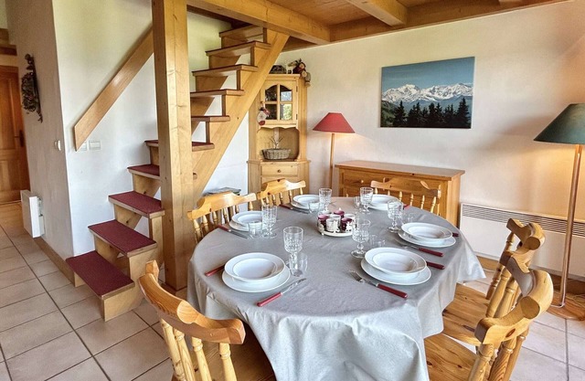 3-Room Apartment + Mezzanine, 7 Sleeps, 2 Balconies, Parking