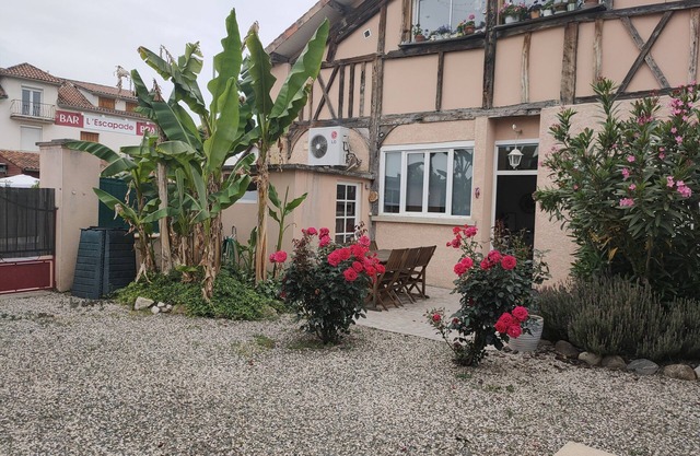3-star "Aux Gites de France" gîte in the Gers department