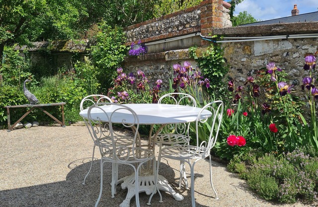 3-star-rated artist's house in the heart of nature, 9 minutes from Rouen.