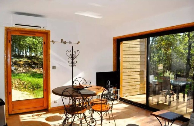 3-Zimmer-Longère-Haus für 5/6 Personen