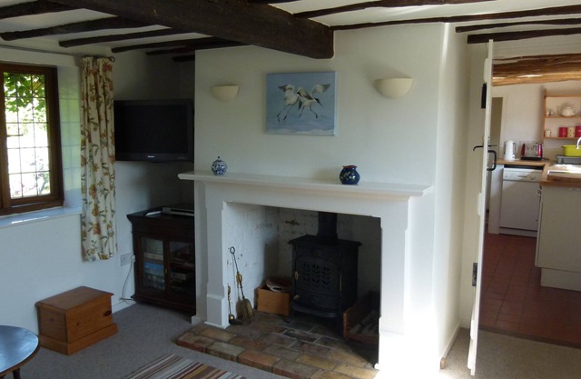 300 year old Cottage in Sibton Green
