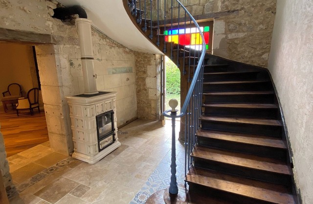 300m2 manor house, absolute serenity 1h30 from the ocean