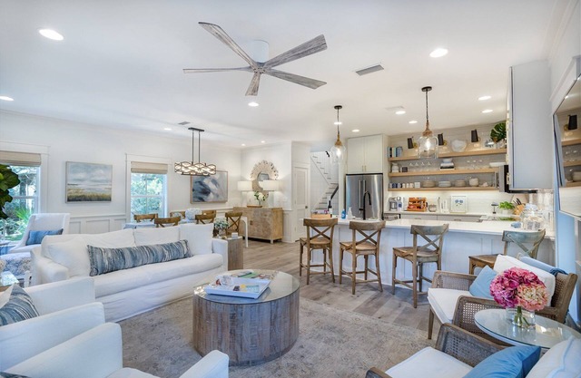 30A Luxury 4 Bedroom Beach Cottage with Golf Cart, Bikes and Beach Access!