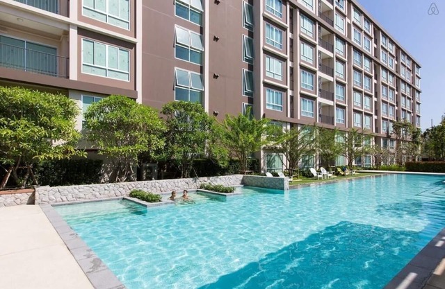 322 Hua Hin Beach Condo 300m from beach