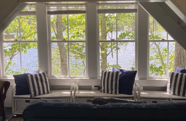 360 Views from lake front cottage perched upon a peninsula on Mousam Lake