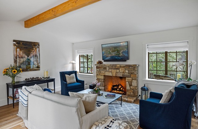 3883 Kiwi's Cottage- Openings in August/Car Week