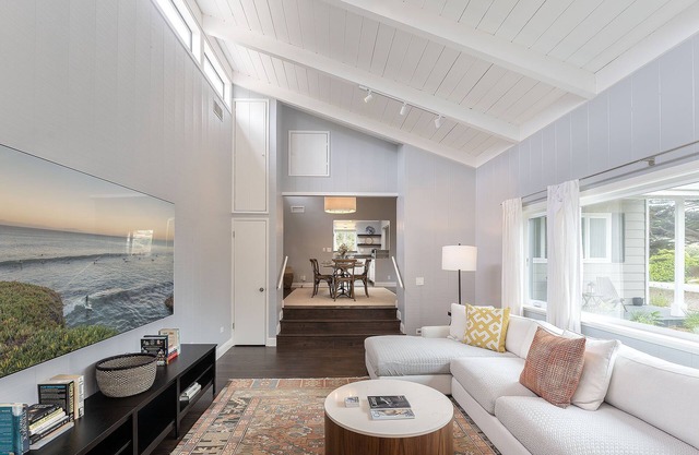 3890 Cypress Rest - Remodeled Pebble Beach, Close to Golf, Walk to the Beach!