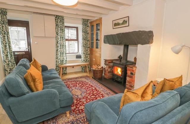 4 Arthur Terrace