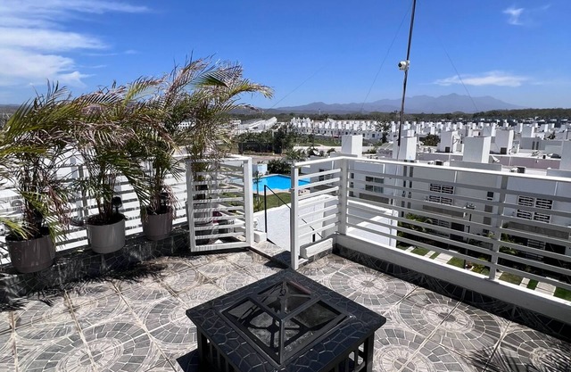 4 BD/4.5BA Rooftop Garden Condo 15 min from Nuevo Vallarta For Large Families
