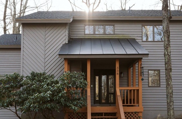 4 BD Modern Design | Golf Course View | Arcade