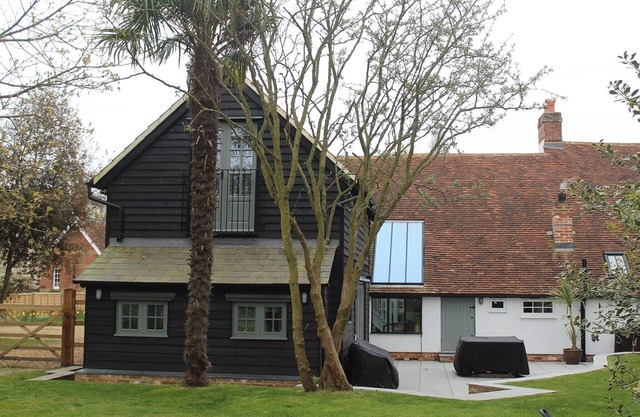 4 bedroom accommodation in Bradwell-on-Sea