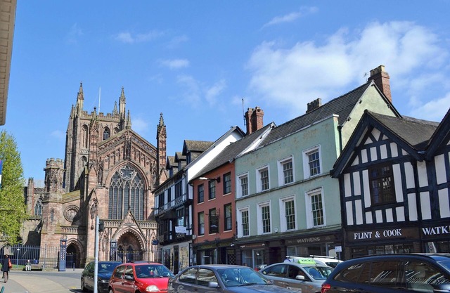 4 bedroom accommodation in Hay-on-Wye
