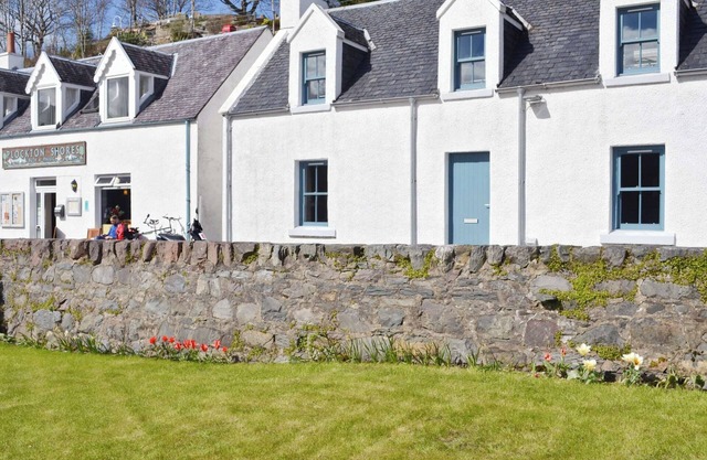 4 bedroom accommodation in Plockton