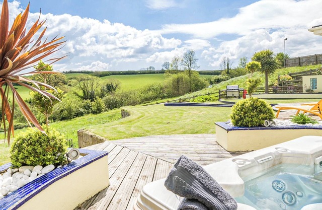 4 bedroom accommodation in Holbeton, near Ivybridge