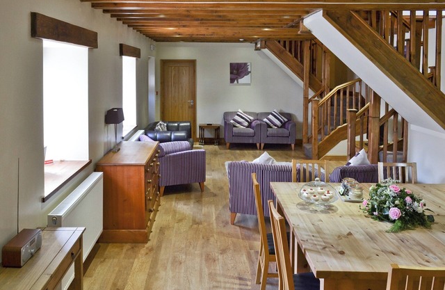 4 bedroom accommodation in Buckton, near Flamborough
