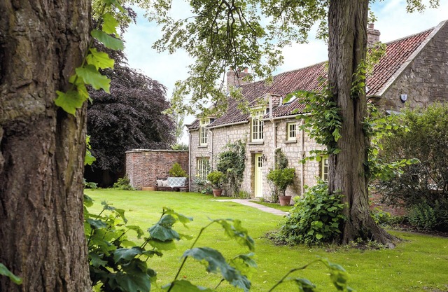 4 bedroom accommodation in Settrington, near Malton
