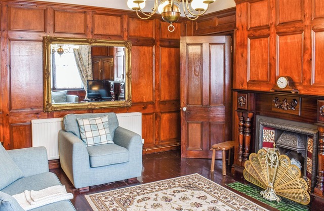 4 bedroom accommodation in Rhyl