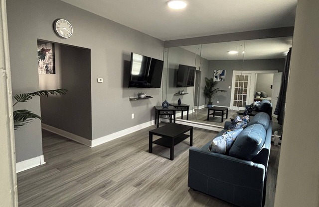 4 bedroom apartment by EWR Airport