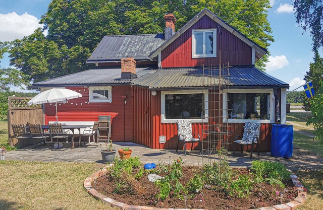 4 bedroom cozy home in Klintehamn