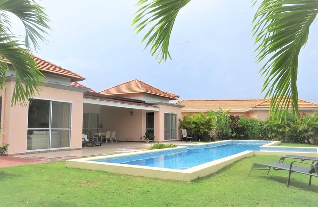 4 Bedroom Golf & Beach Detached Villa With Private Pool