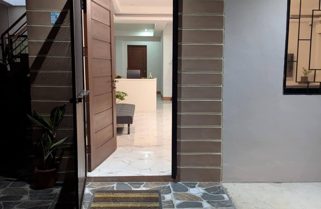 4-bedroom house in delightful Kalibo with AC, WiFi and power gen Enjoy your stay